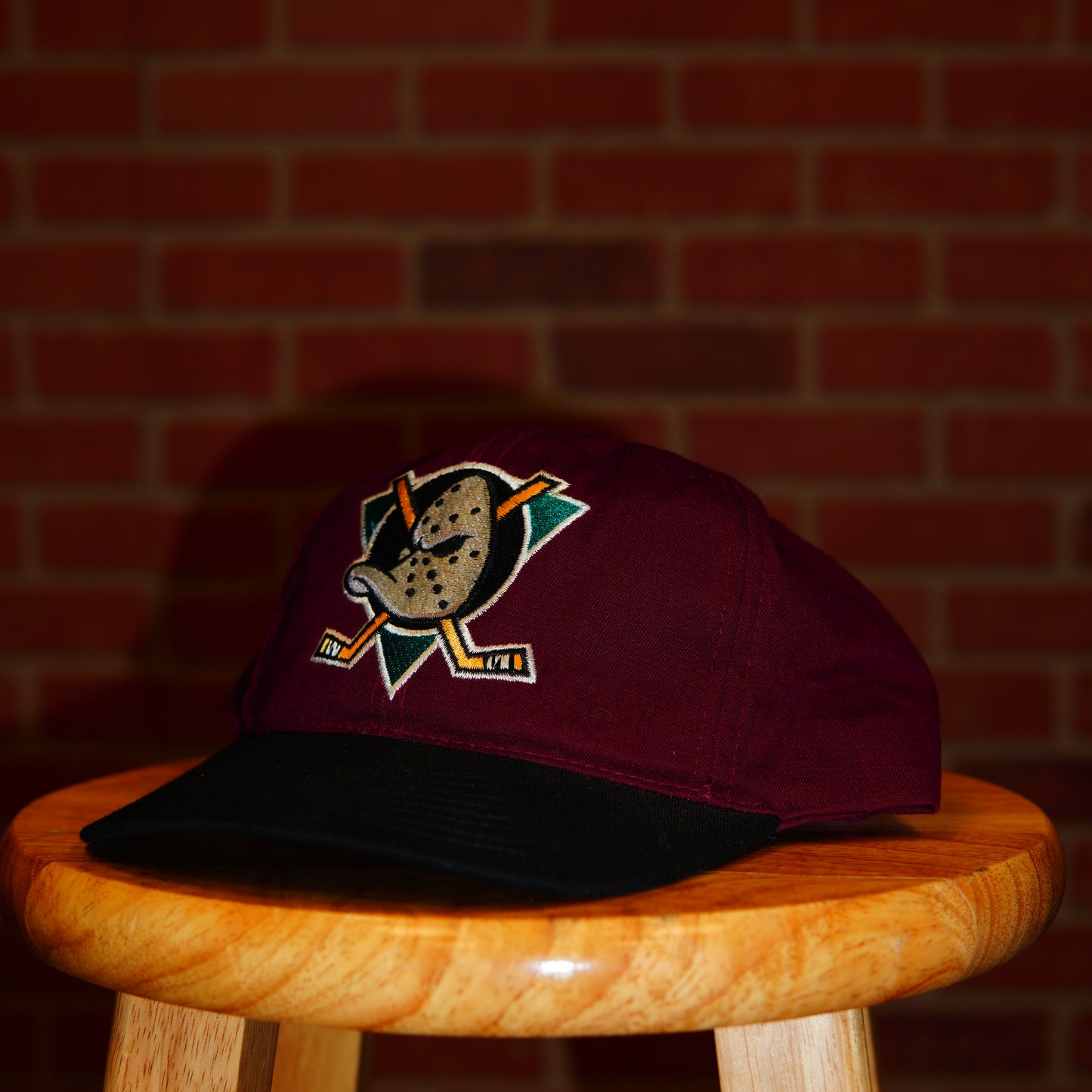 VTG NHL Mighty Ducks Snapback Hat