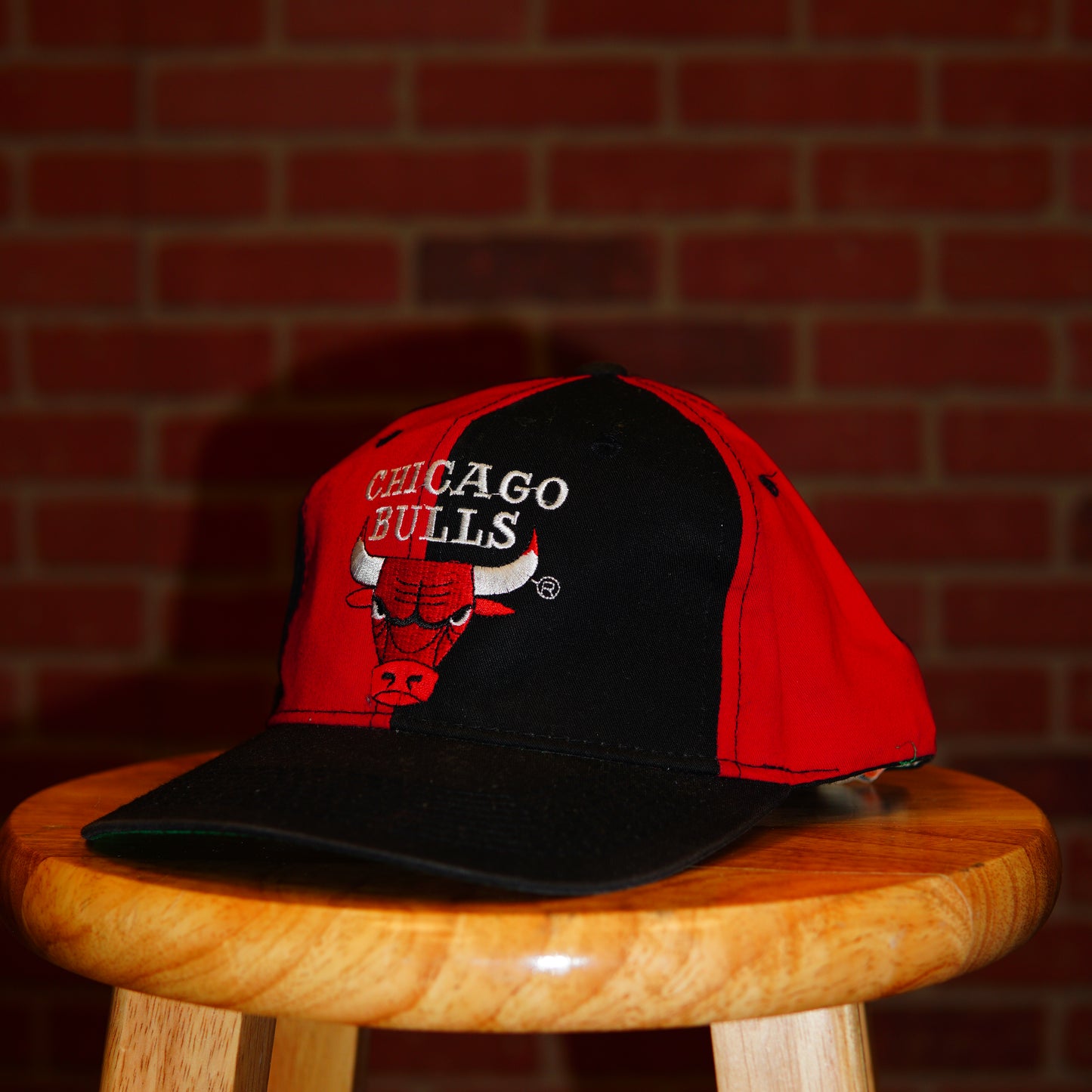 VTG NBA Chicago Bulls 2-Tone Snapback Hat