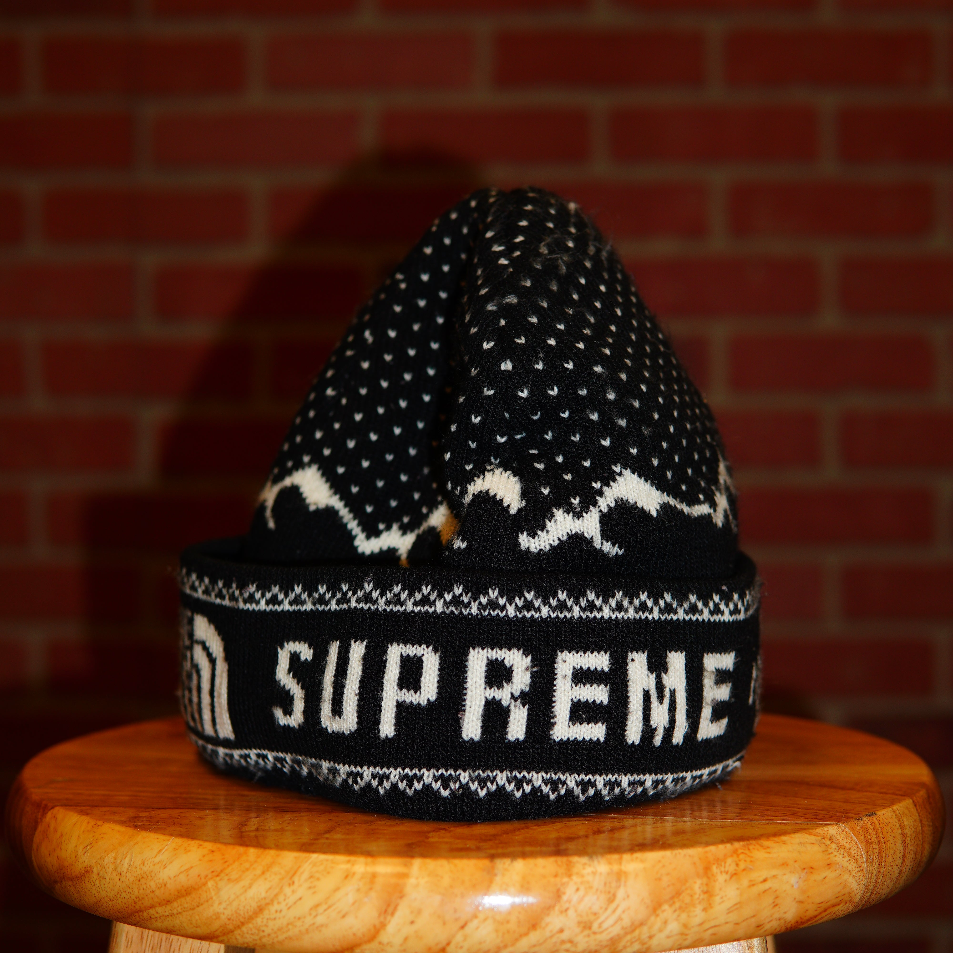 Supreme X The North Face Black Mountains Beanie