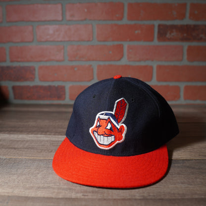 VTG MLB Cleveland Indians Fitted Wool Logo Hat