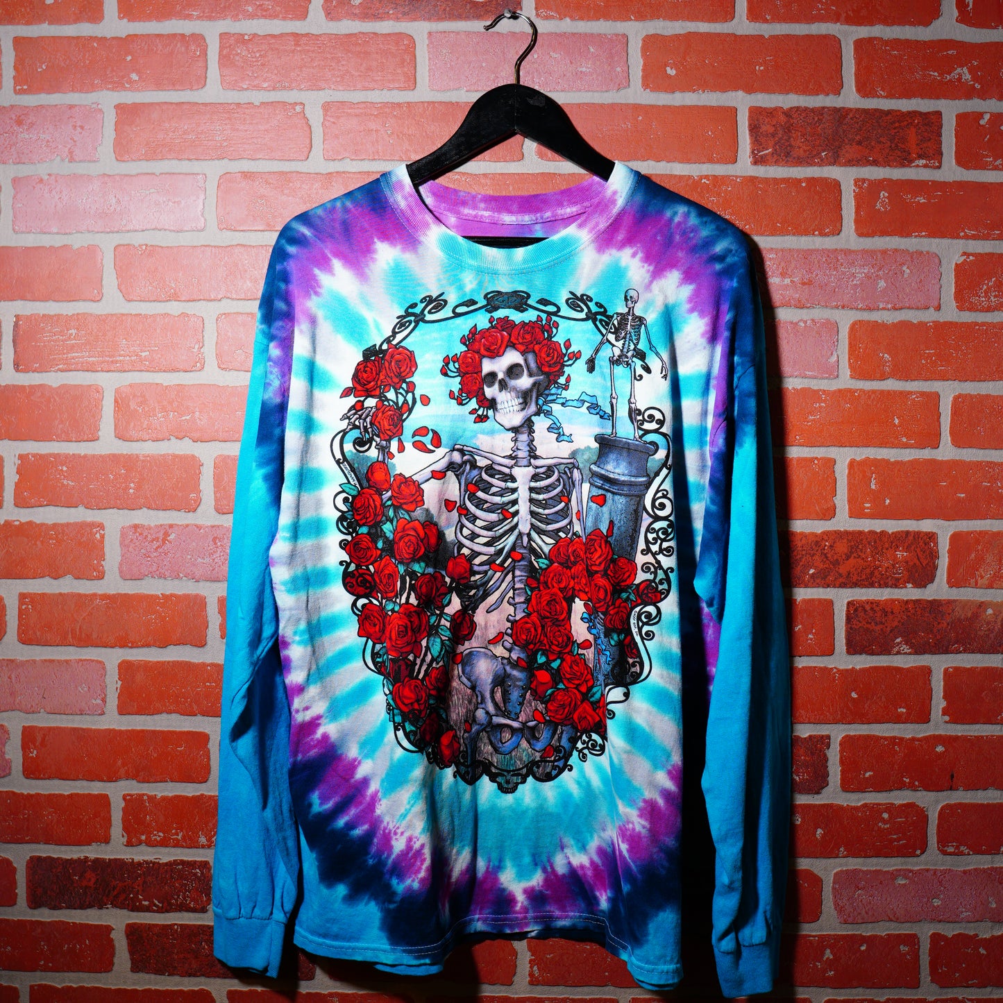 VTG Grateful Dead Roses Tye-Dye L/S Tee