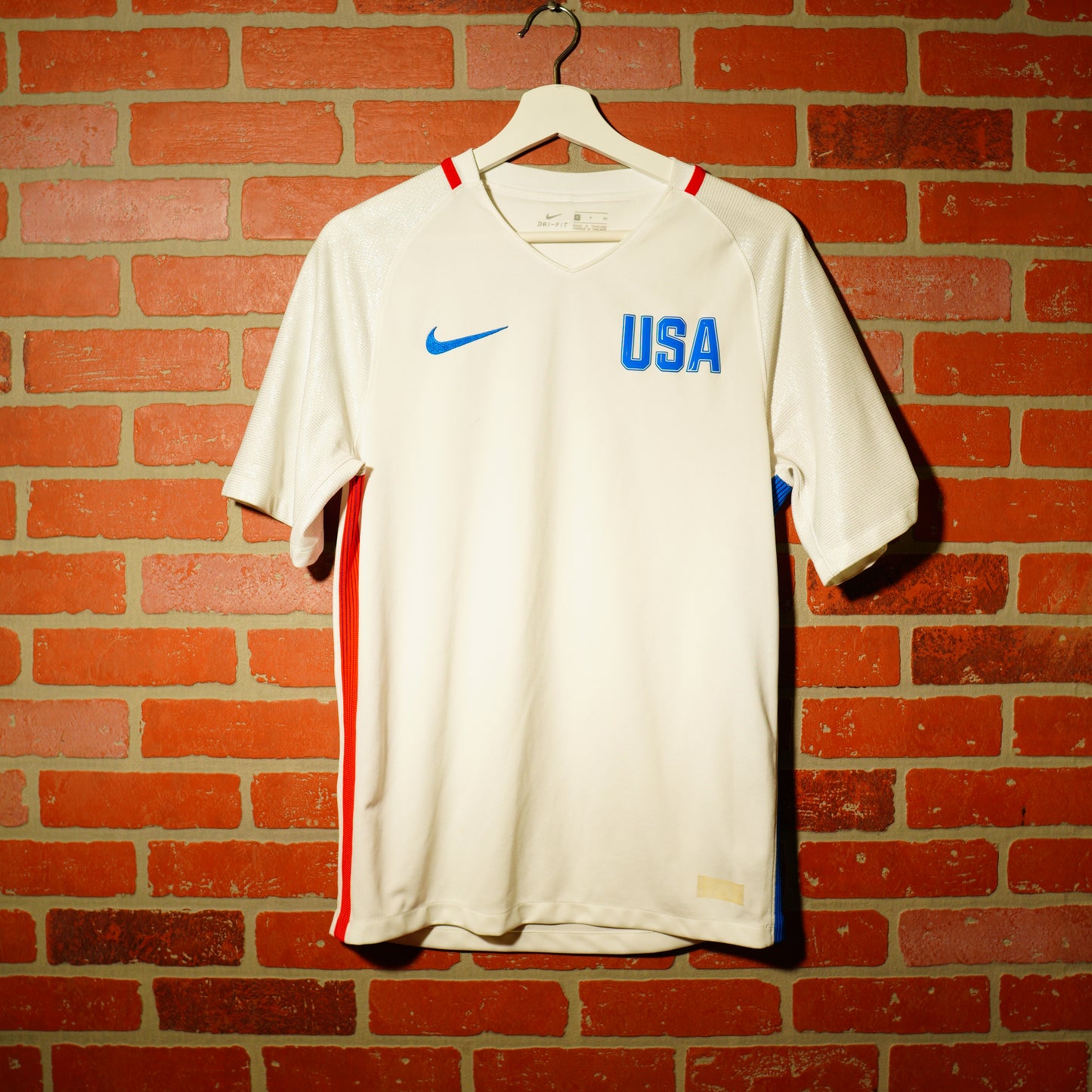 VTG Nike Team USA Soccer Jersey