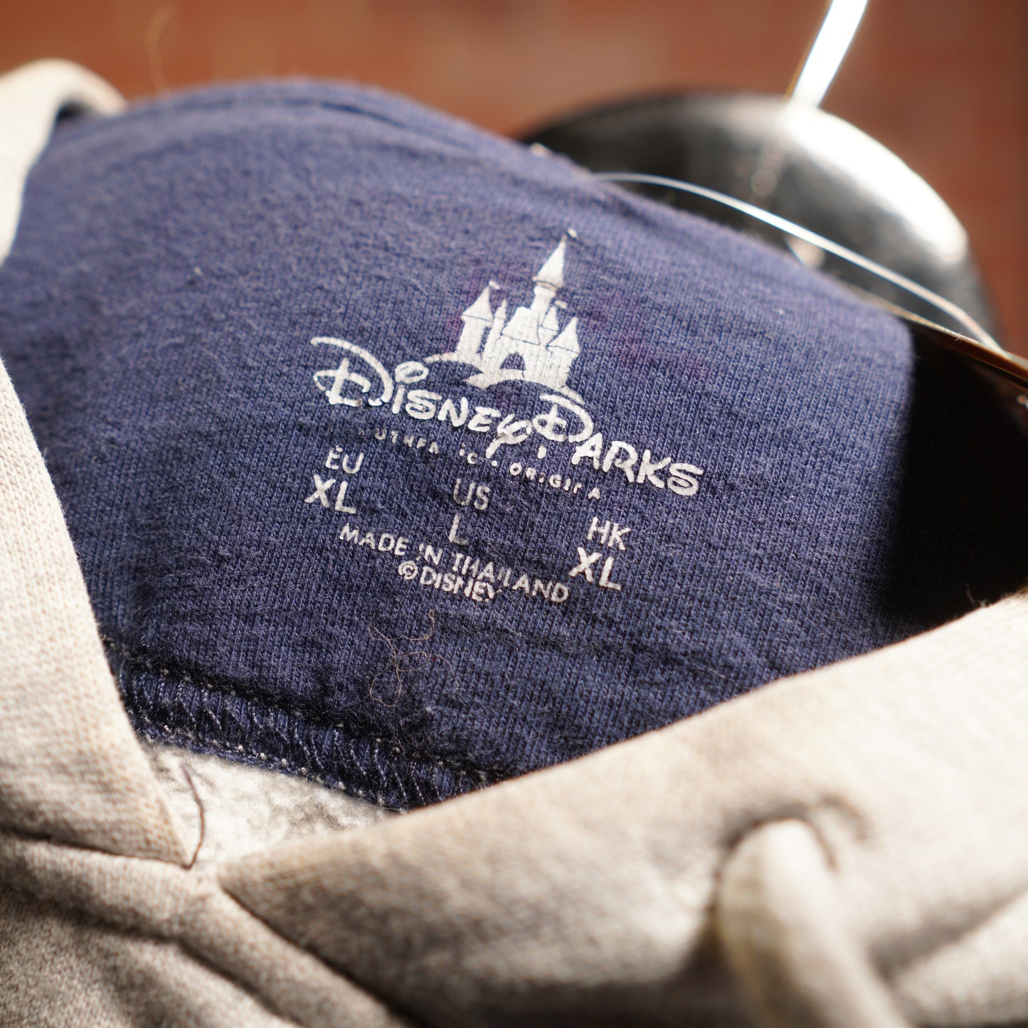 VTG Y2K Youth Disneyland Grey Hoodie