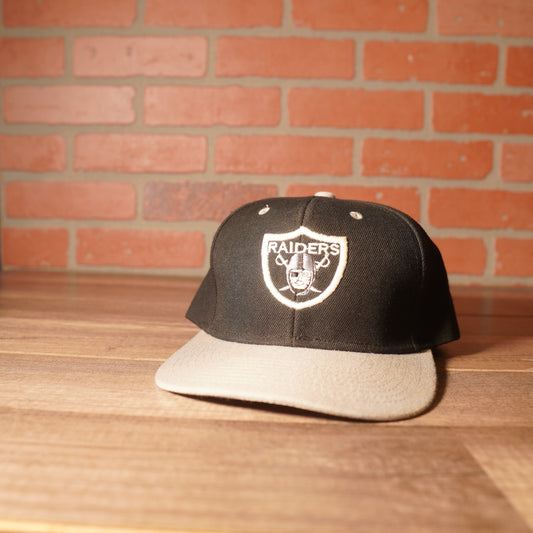 VTG NFL Oakland Raiders Snapback Hat