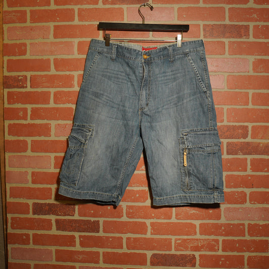 VTG Y2K Levis Denim Cargo Shorts