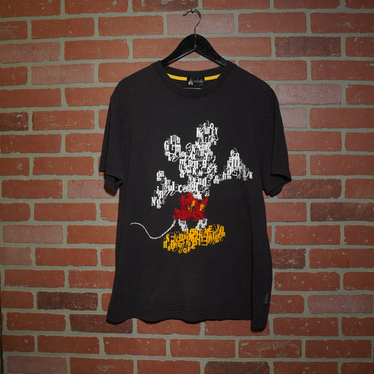VTG Hong Kong Disneyland Mickey Mouse Text Tee