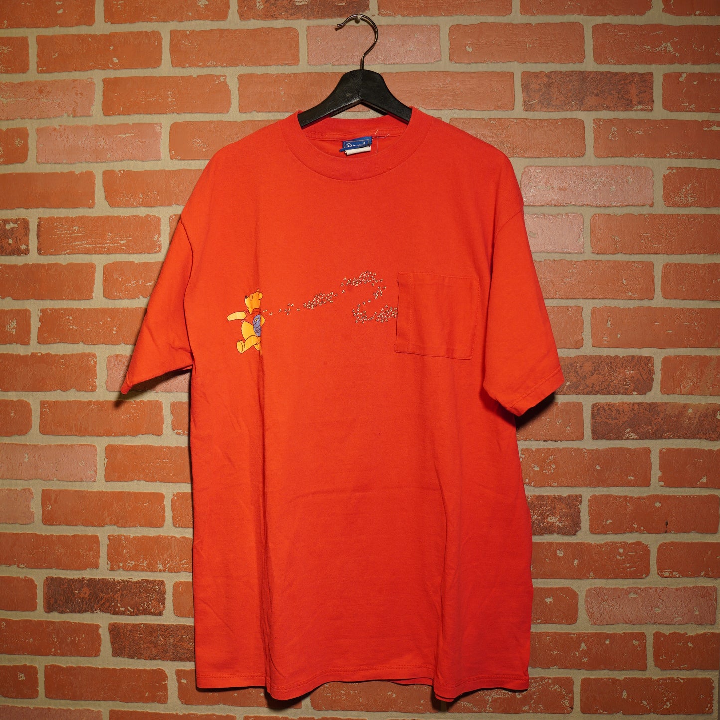 VTG Winnie The Pooh Bees Pocket Tee