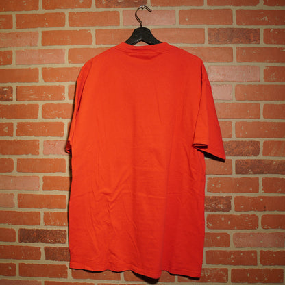 VTG Winnie The Pooh Bees Pocket Tee