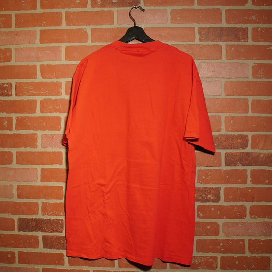VTG Winnie The Pooh Bees Pocket Tee