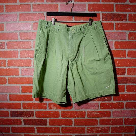 DS Nike Green Shorts