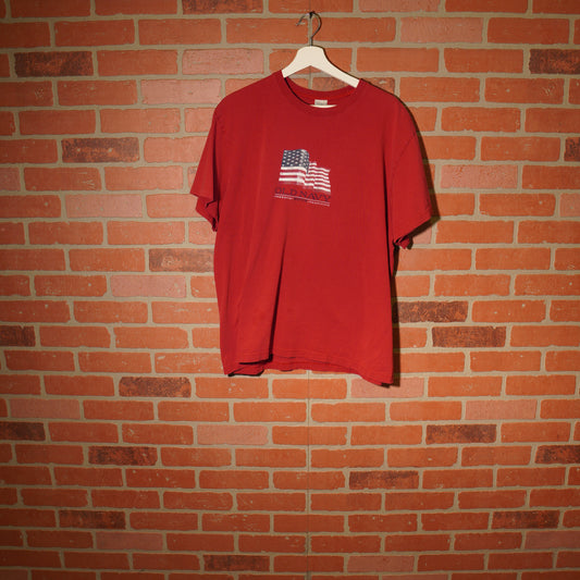 VTG Y2K Old Navy Flag Red Tee