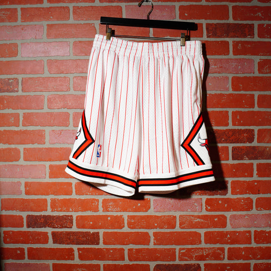 Mitchell & Ness NBA Chicago Bulls Pinstripe Shorts