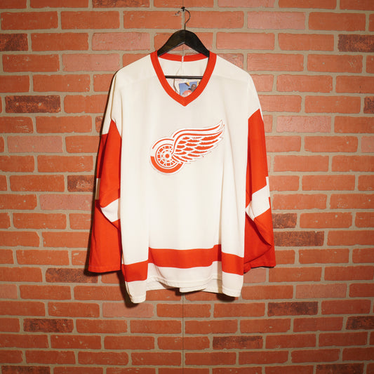 VTG NHL Detroit Red Wings Hockey Jersey