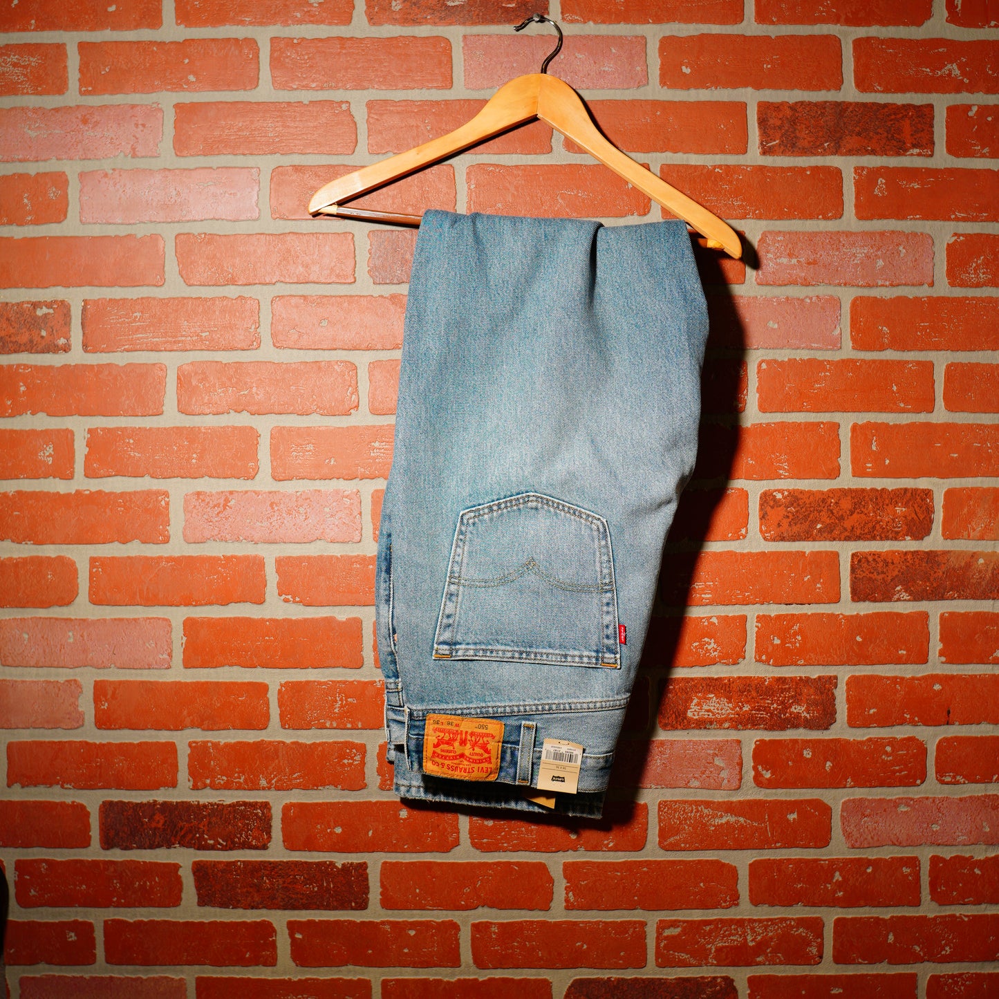 DS Levis 550 Light Blue Denim Jeans