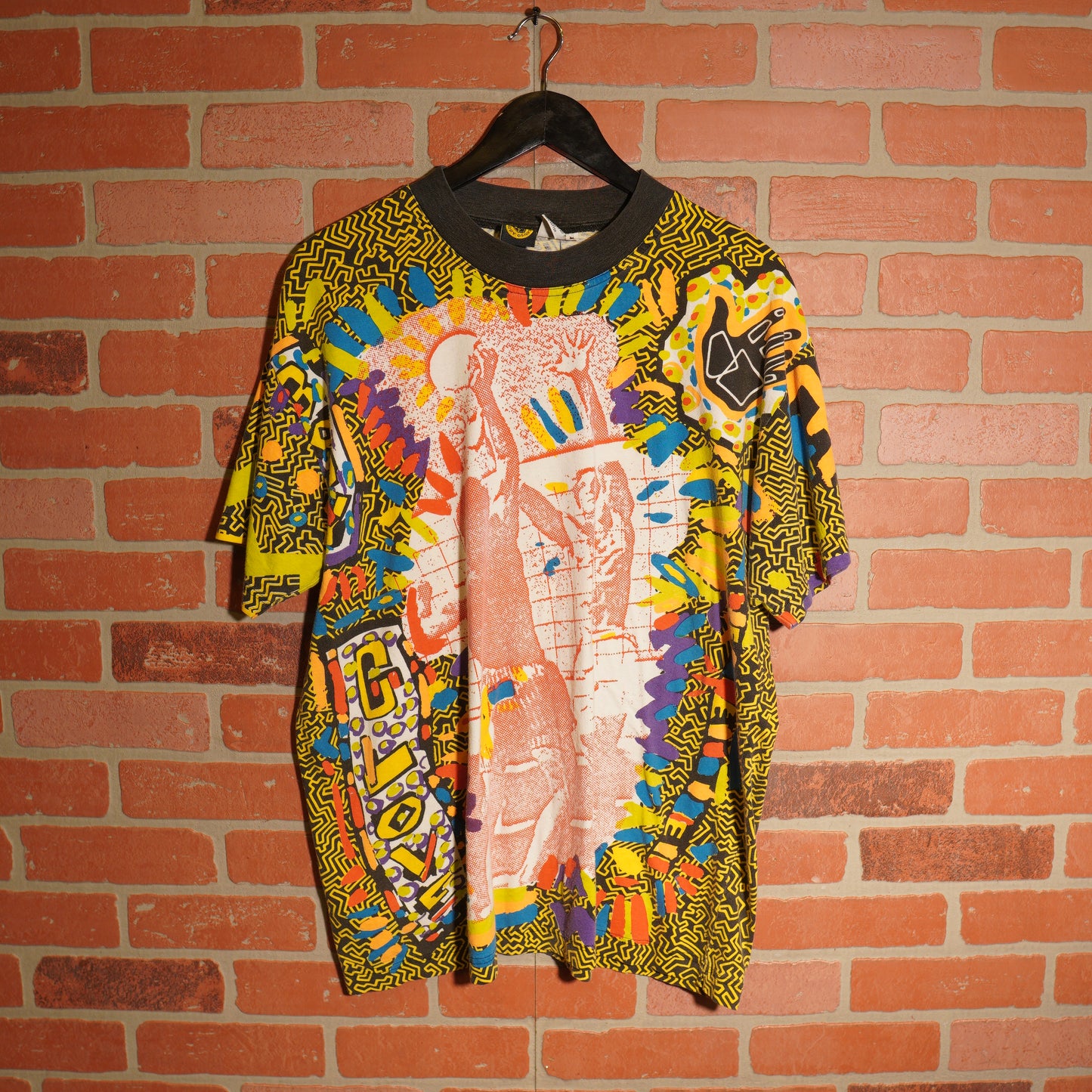 VTG Y2K Body Glove AOP Volleyball Tee