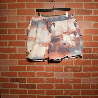 Nike ACG Mountain Shorts