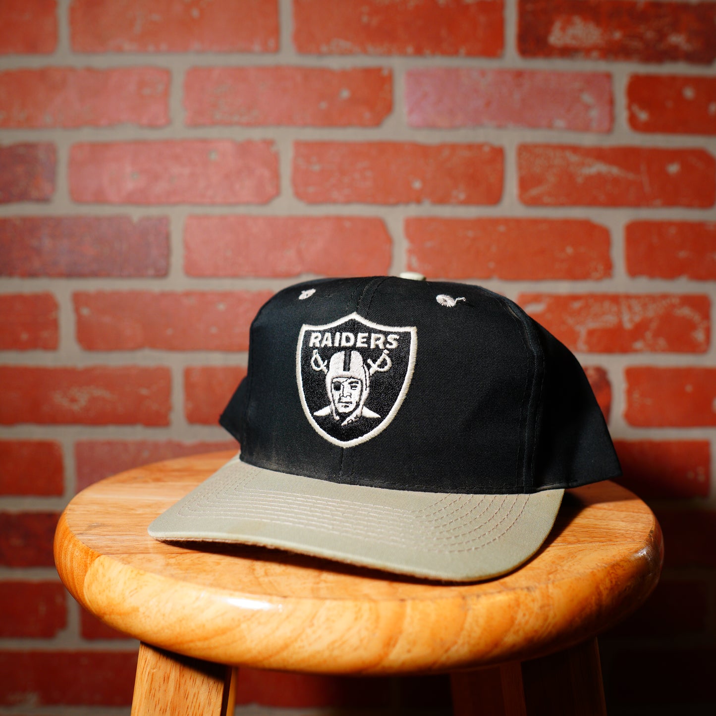 VTG Logo7 NFL Oakland Raiders Snapback Hat