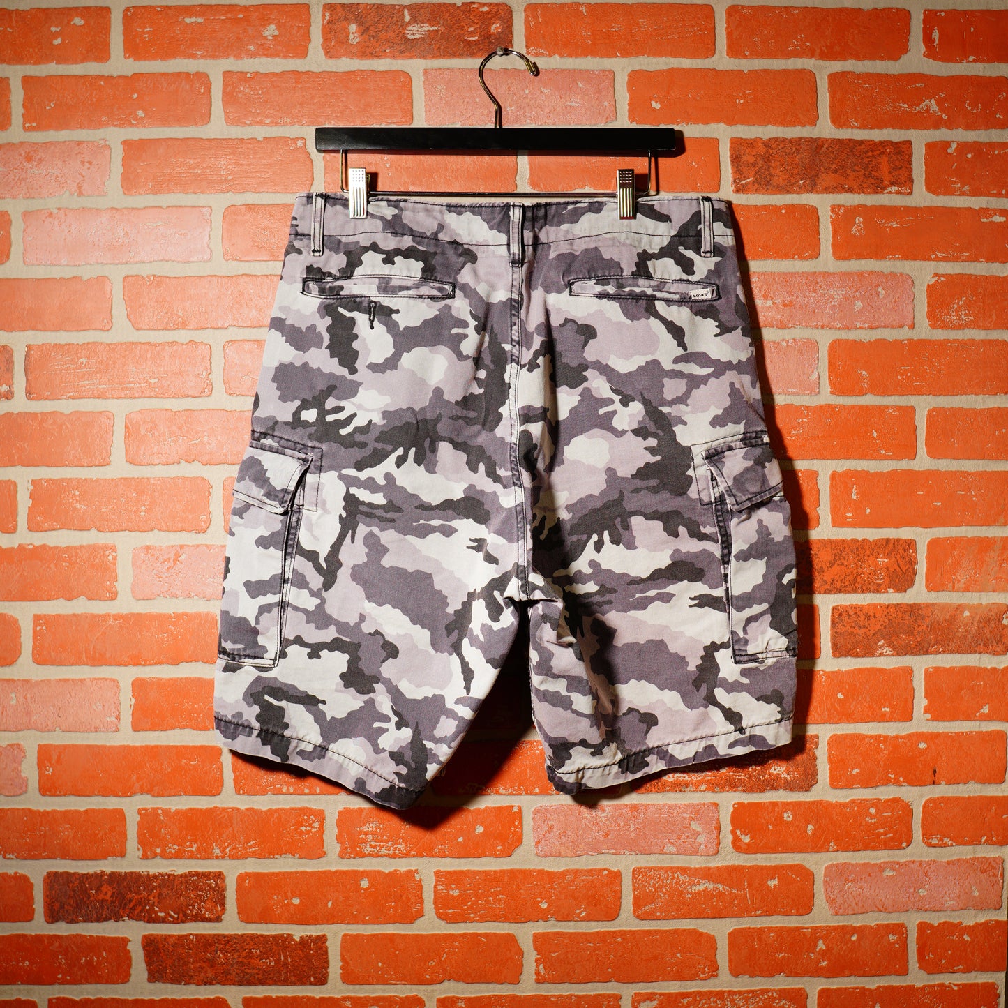 VTG Y2K Levis Camo Cargo Shorts