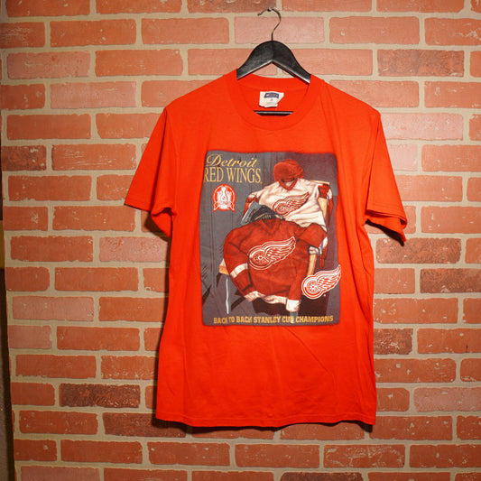 VTG 1998 NHL Detroit Red Wings Back 2 Back Champs Tee