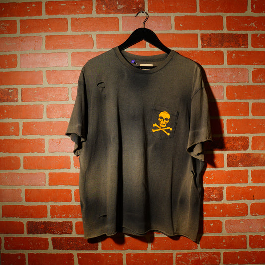 Gallery Dept. Distressed Skull Pocket Tee