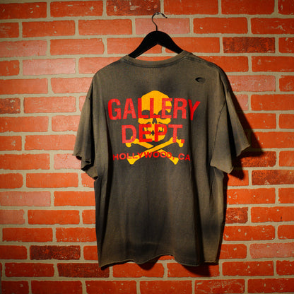 Gallery Dept. Distressed Skull Pocket Tee