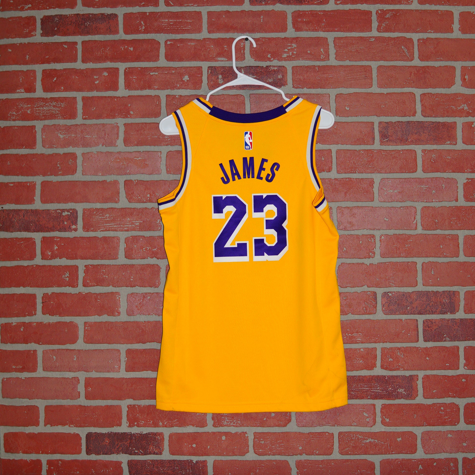 Lebron James Los Angeles Lakers Jersey #23 Black & Yellow Size