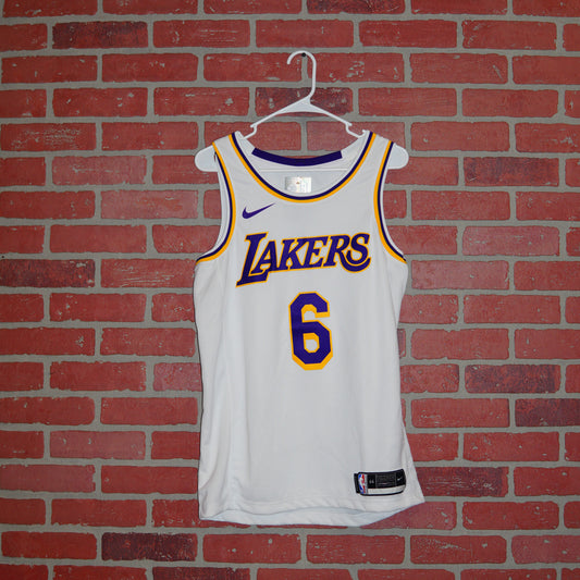 Nike NBA Los Angeles Lakers LeBron James White Jersey