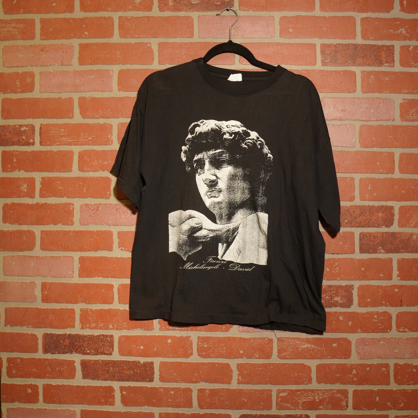 VTG Stature Of David Tee