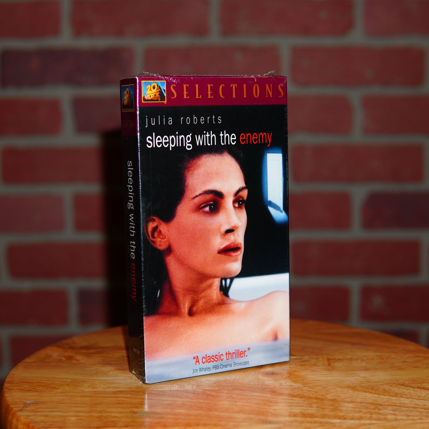 DS VTG Sleeping With The Enemy Movie VHS