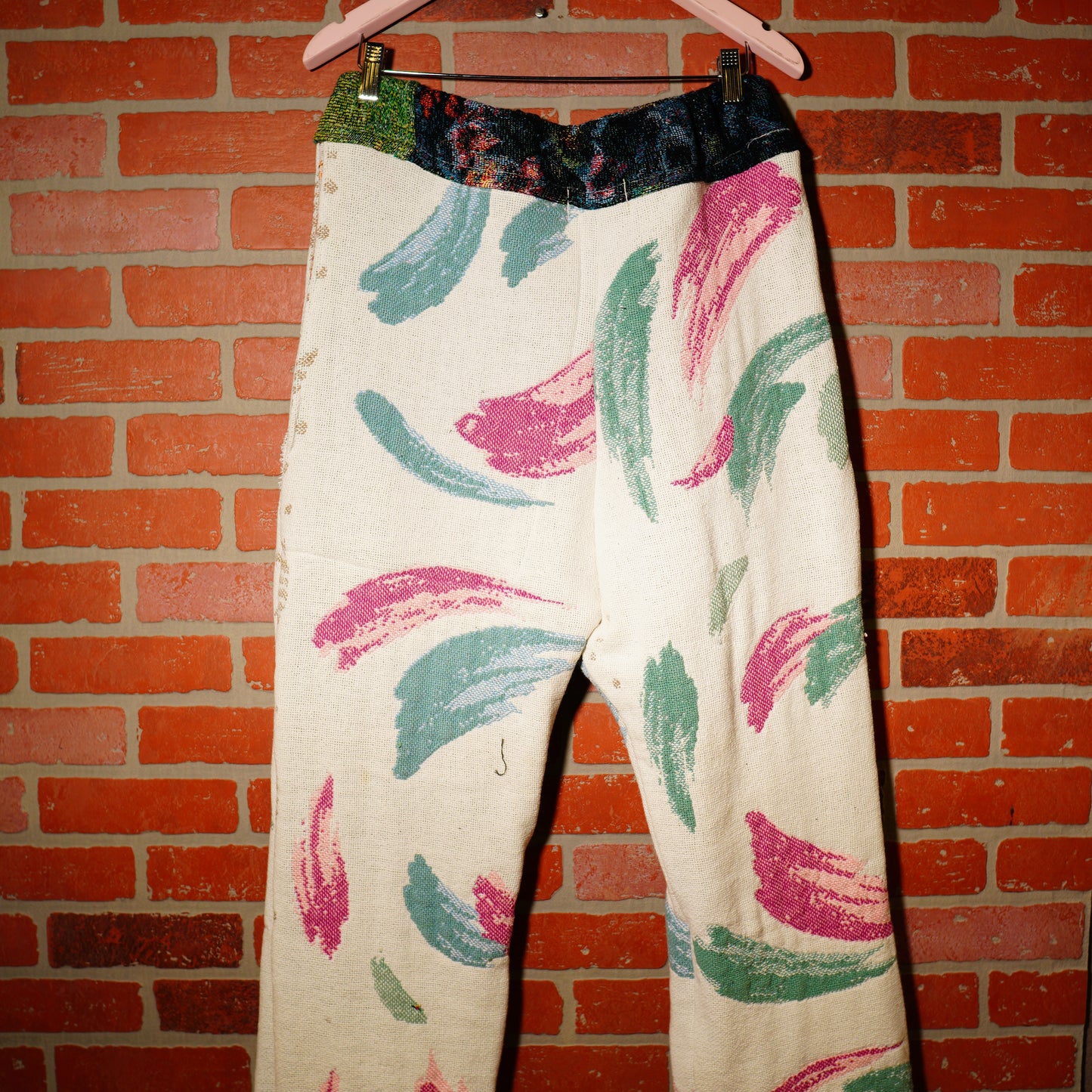 VTG ALL OVER PRINT PAINT STROKES WOVEN TAPESTRY PANTS