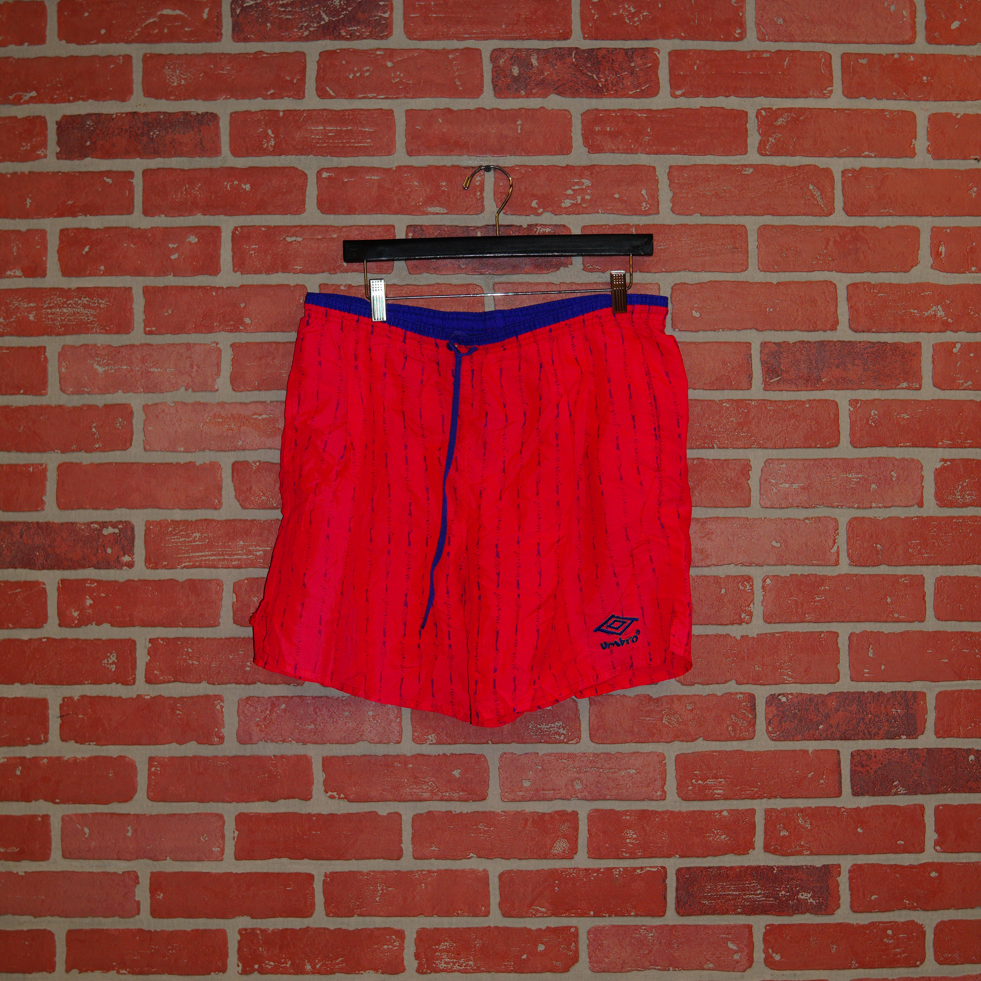 Pink store umbro shorts