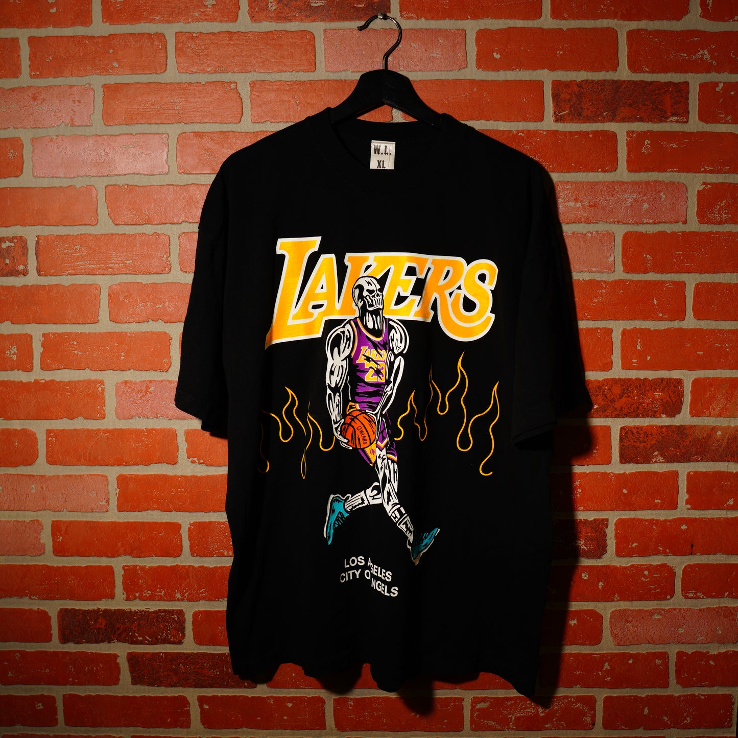 Warren Lotas NBA Los Angeles Lakers Reverse Dunk Tee