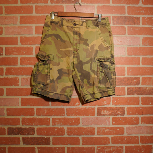 VTG Woodland Camo Cargo Shorts