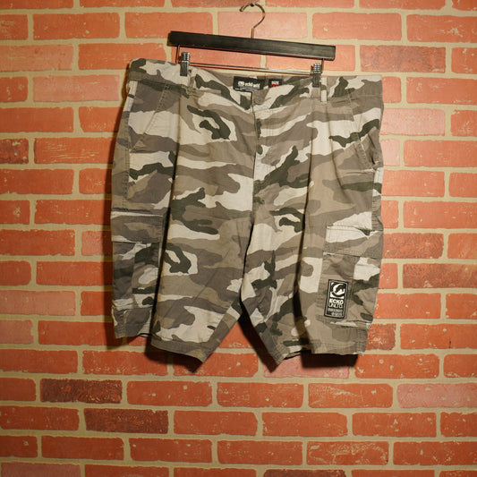 VTG Ecko Unlimited Grey Camo Cargo Shorts