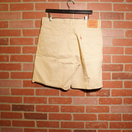 VTG Levis 550 Khaki Denim Jean Shorts