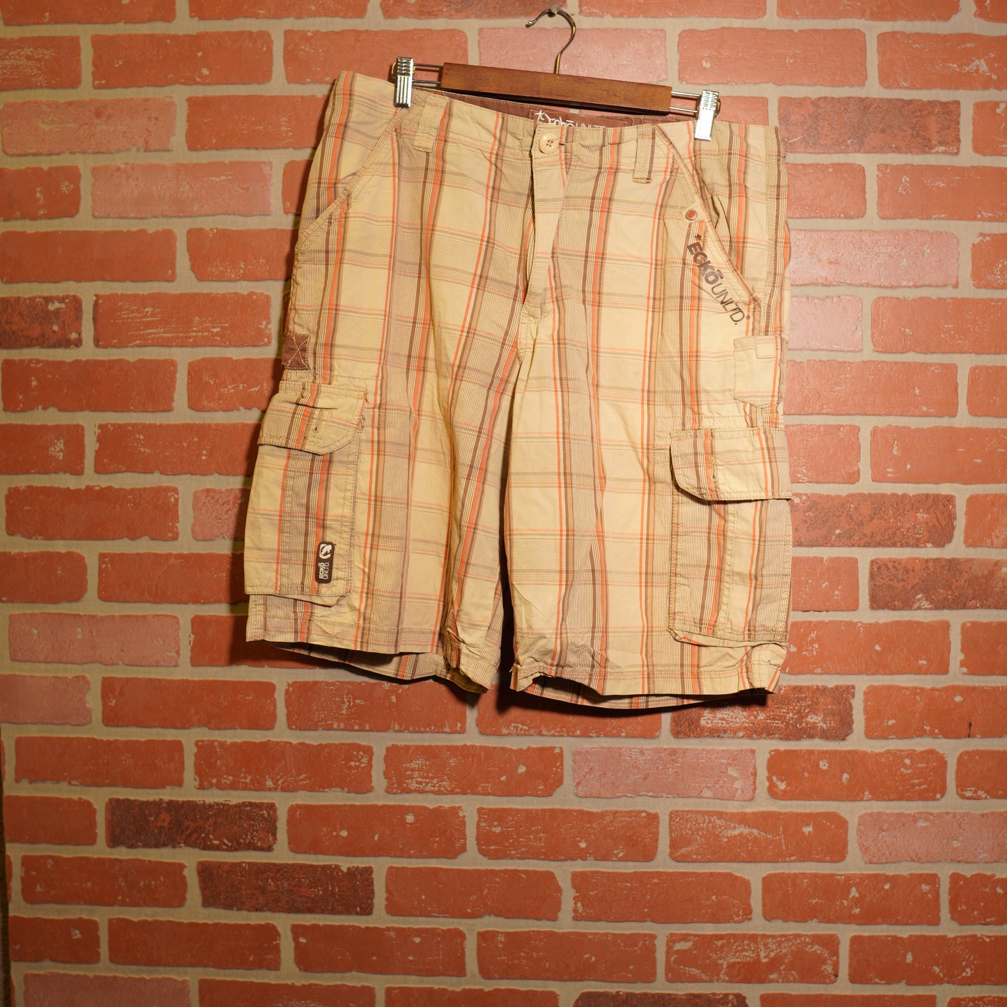 VTG Y2K Ecko Unlimited Plaid Cargo Shorts