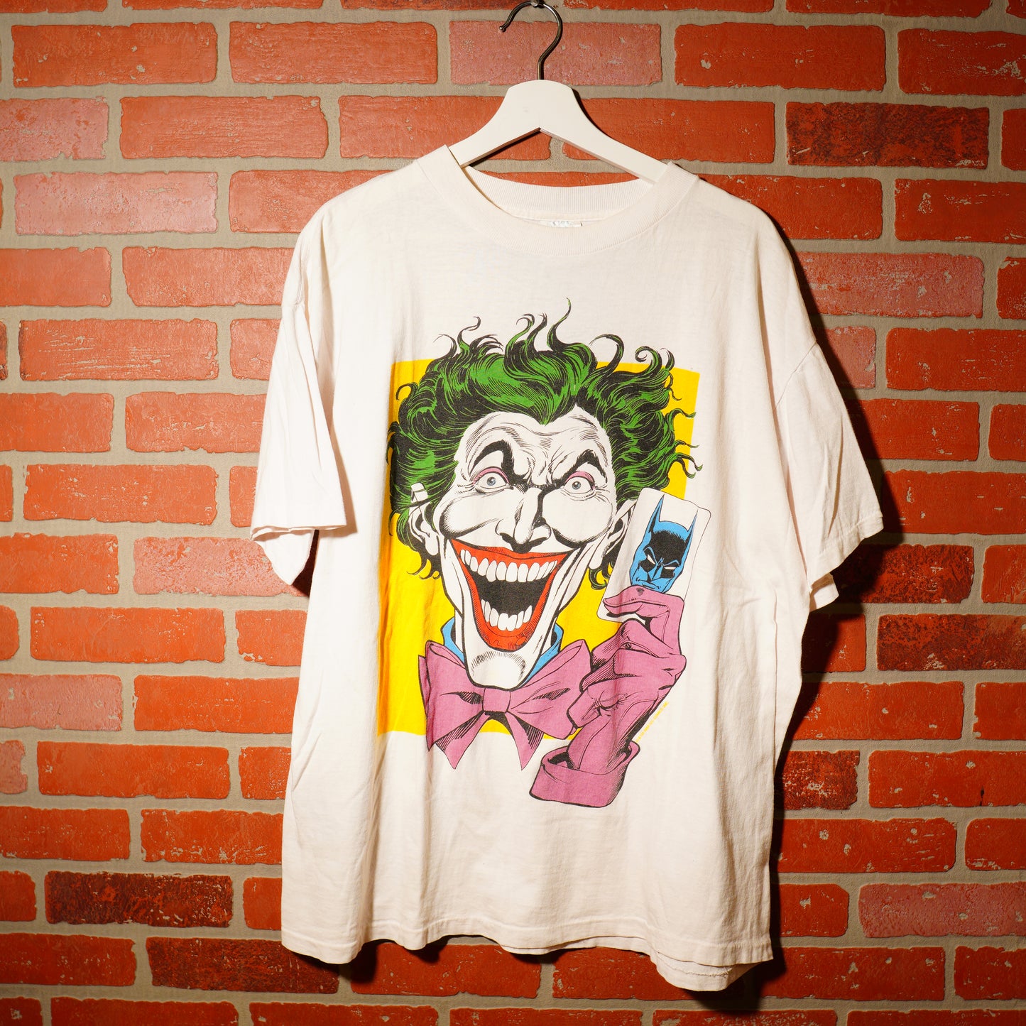 VTG DC Comics Joker Batman Card Tee