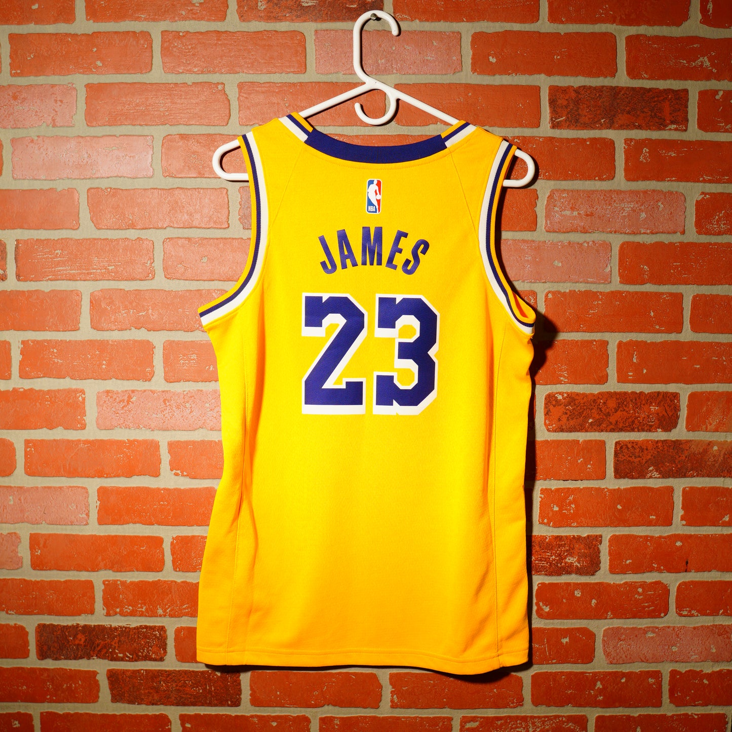 NBA Los Angeles Lakers LeBron James Jersey