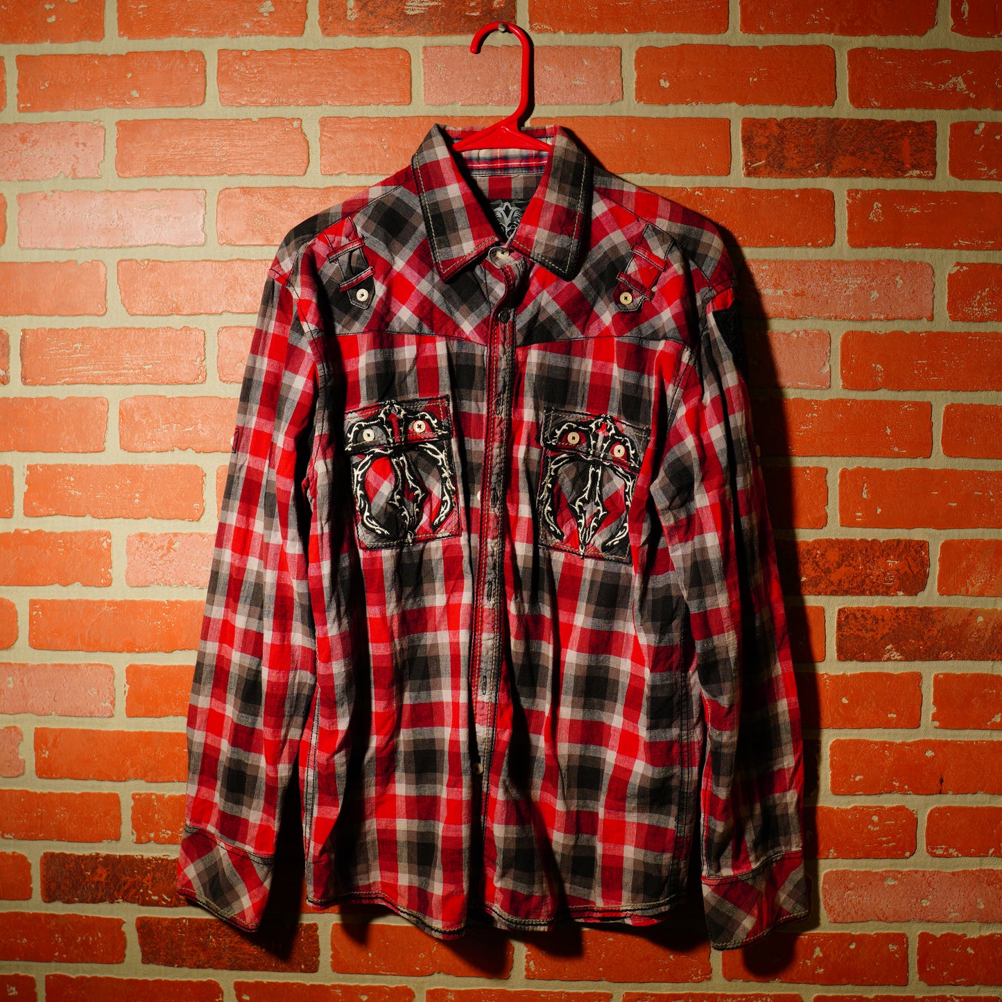 VTG Y2K Red Plaid Button-Up Shirt