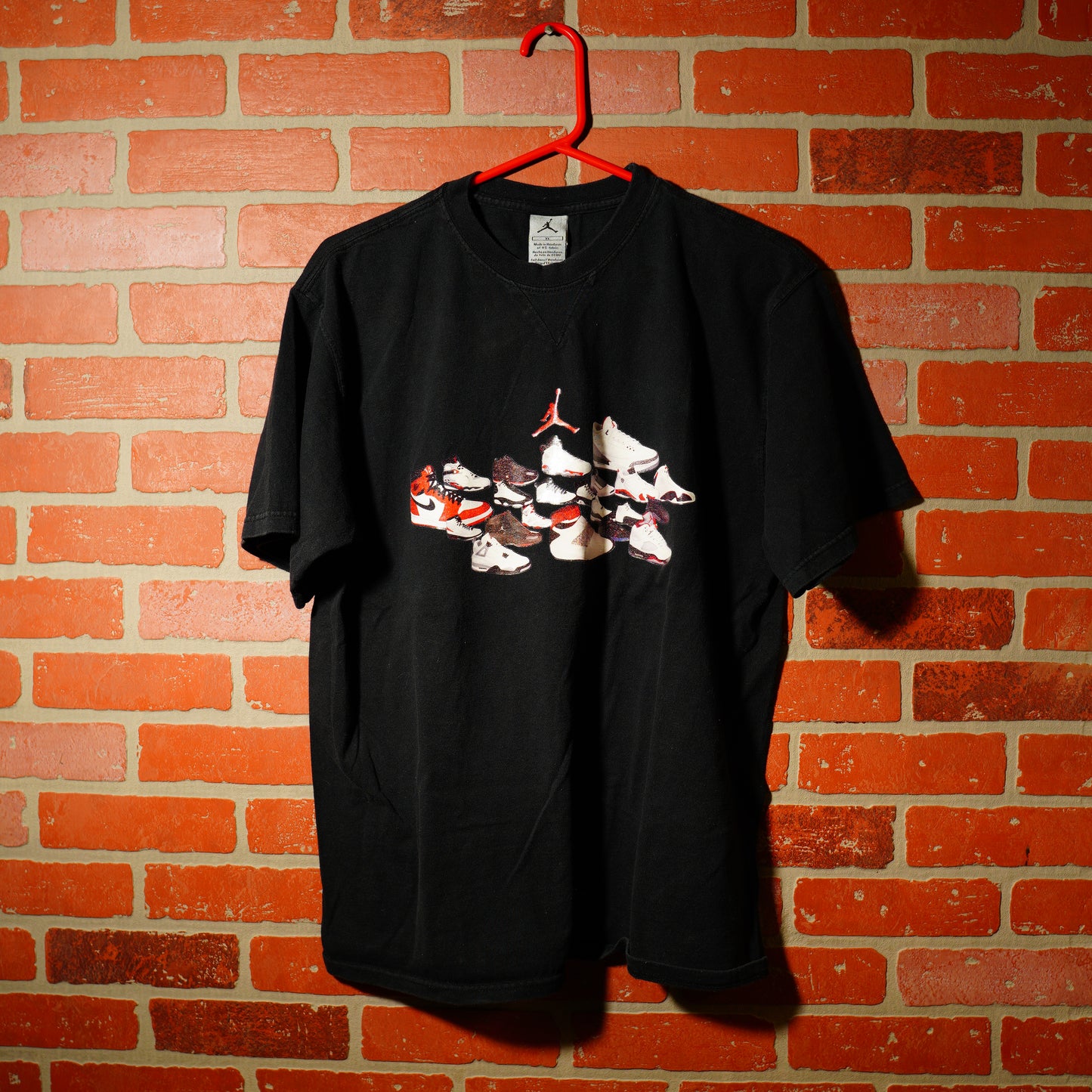 VTG Nike Jordan Brand Sneakers Tee