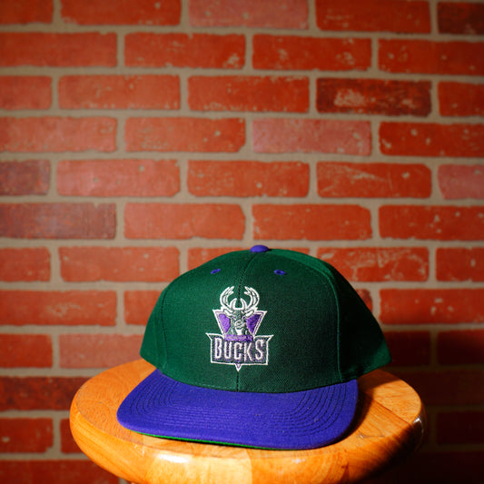 VTG NBA Milwaukee  Bucks Green/Purple Snapback Hat