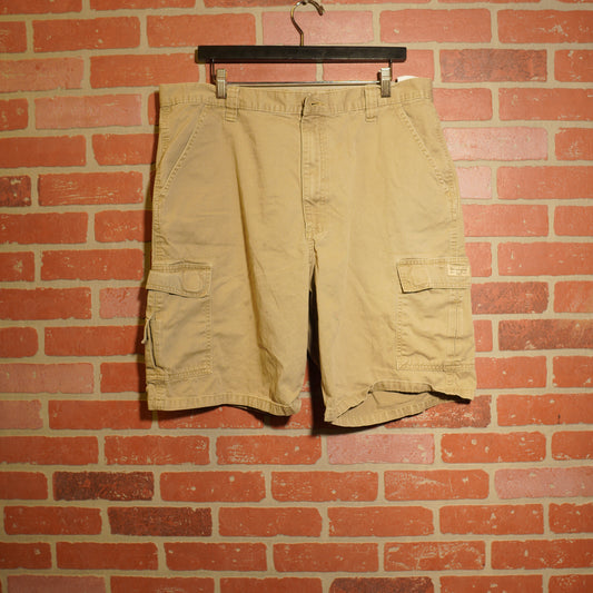 VTG Wrangler Cargo Shorts
