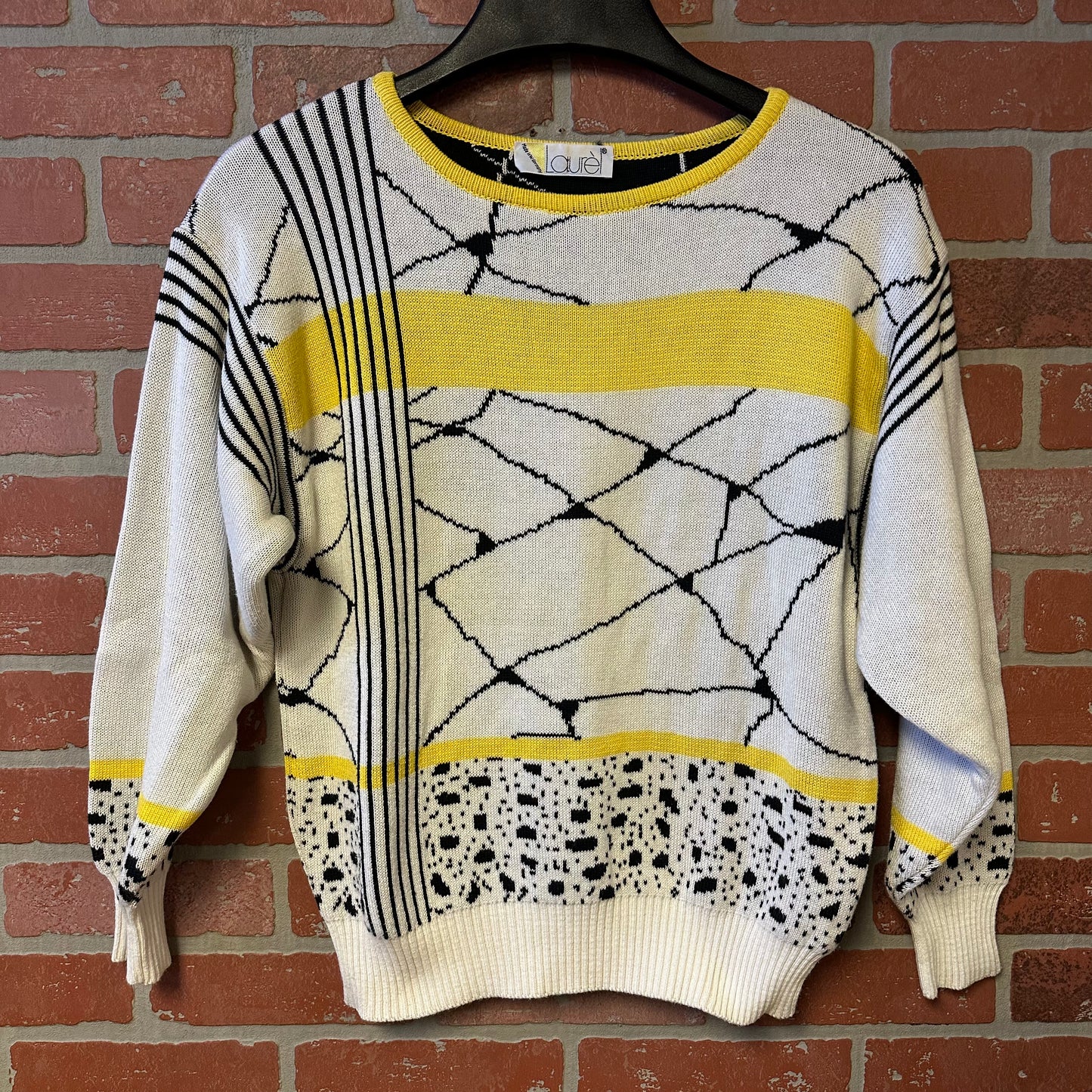 Laurel White/Yellow Sweater (22)