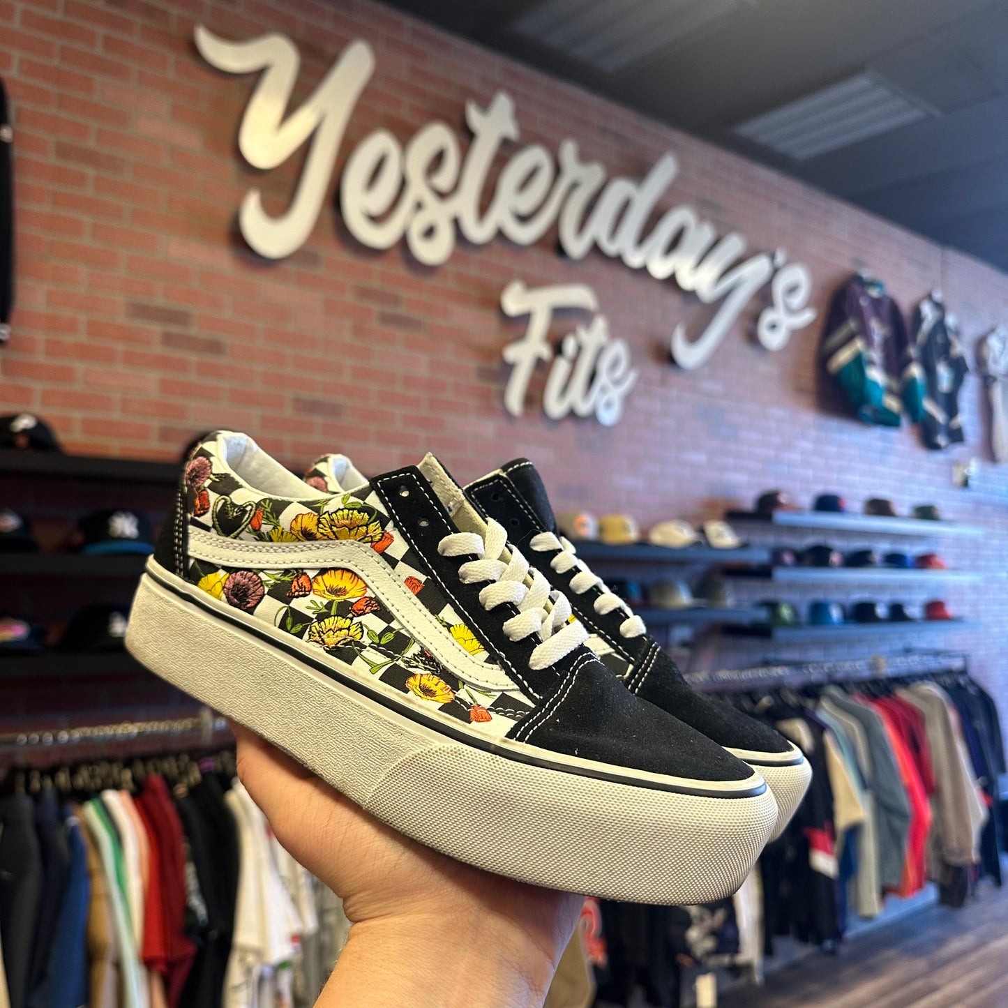 WMNS Vans Old Skool Flower Checkerboard (23)