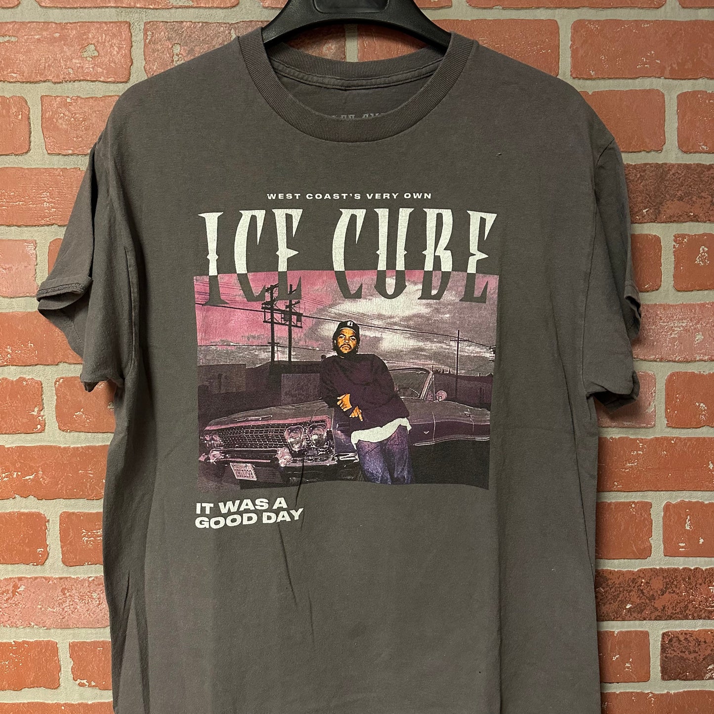 Ice Cube Friday Tee (2)