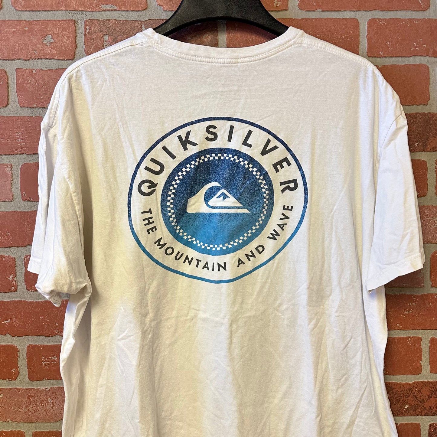 Quiksilver Mountain and wave White tee (6)