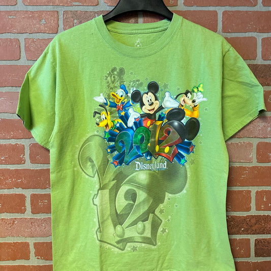 2012 Disneyland Resort Green Tee (10)