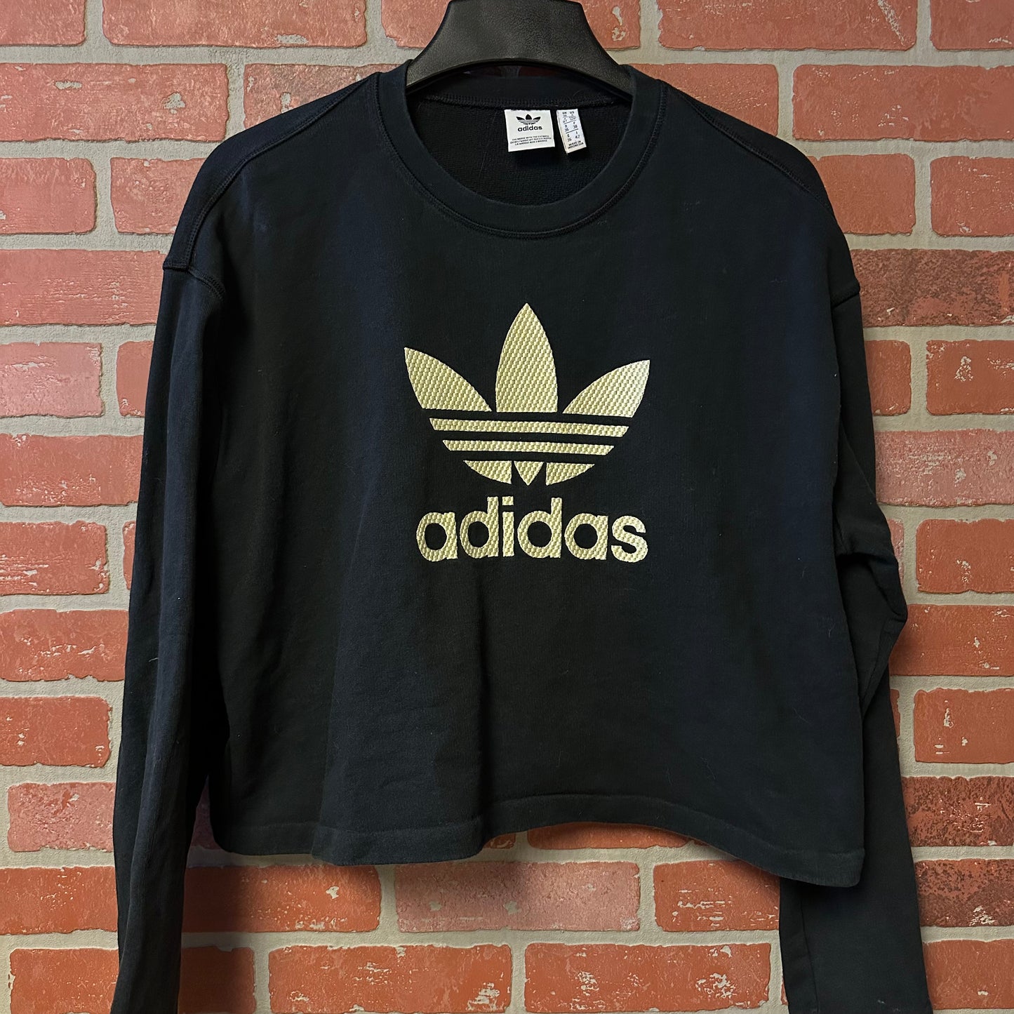 Adidas Embroidered WMNS Crewneck (1)