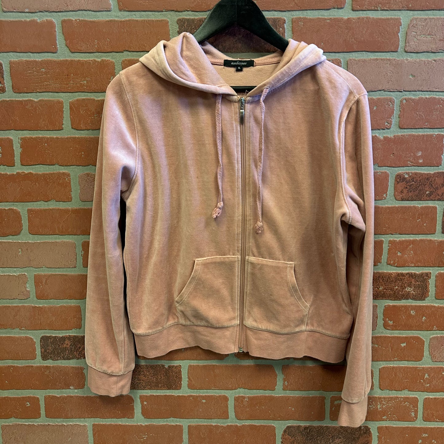 Ambiance Zip-Up Hoodie (35)