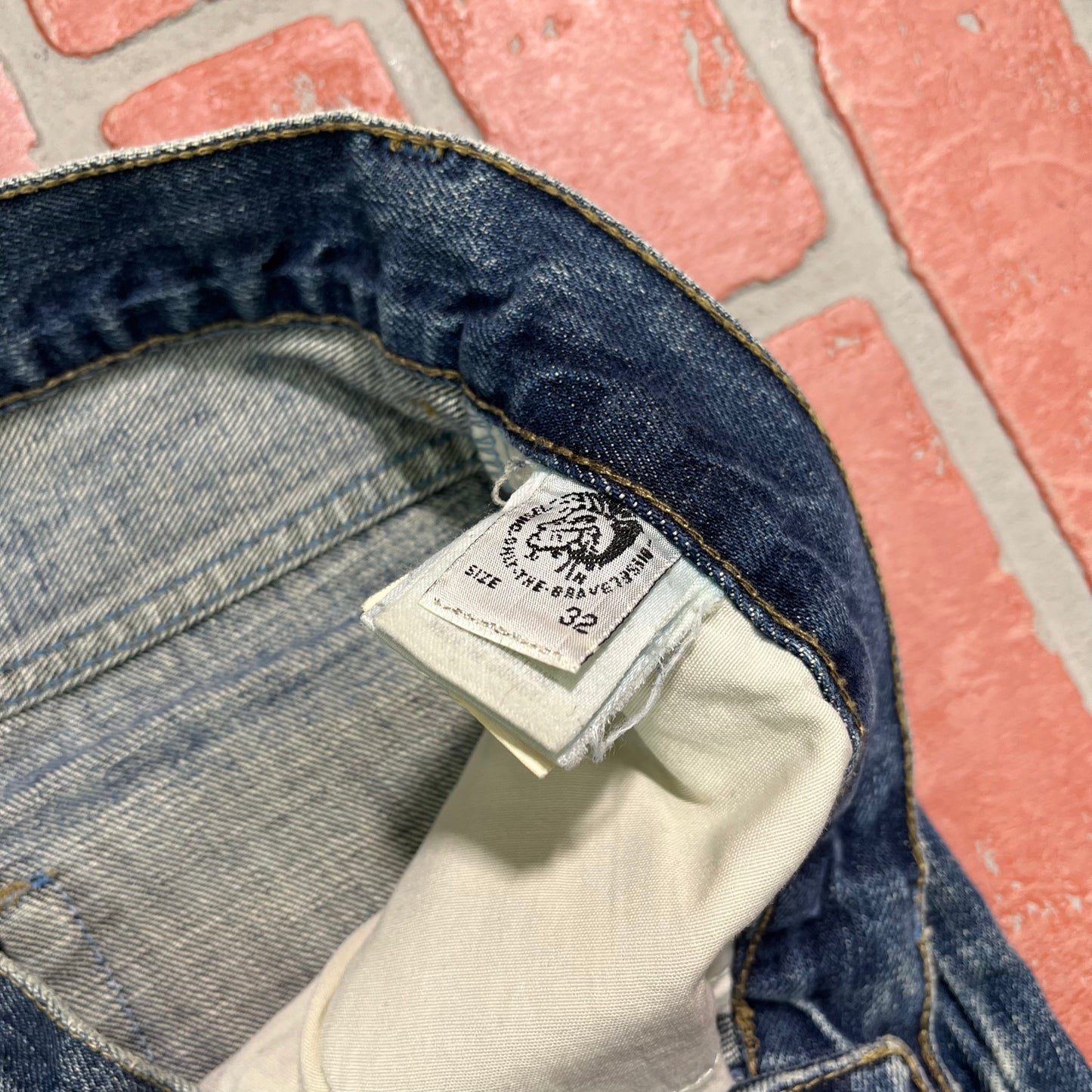 VTG Diesel Industry Distressed Denim Jeans Pants